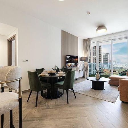 Chic 2 Bed Near Trade Centre With 5 Star Amenities Appartement Dubai Buitenkant foto