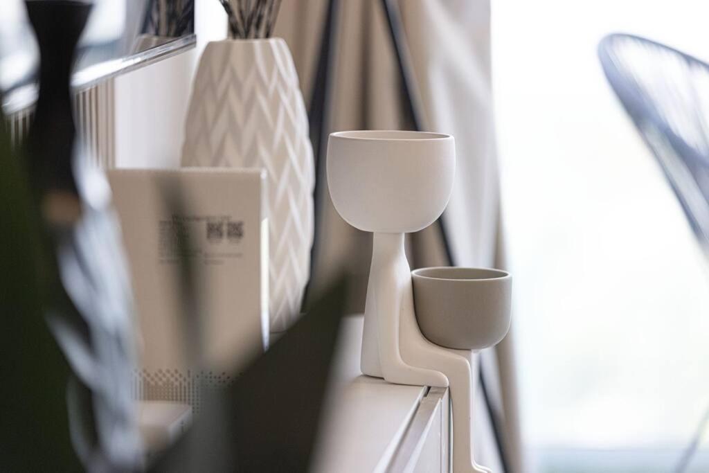 Chic 2 Bed Near Trade Centre With 5 Star Amenities Appartement Dubai Buitenkant foto