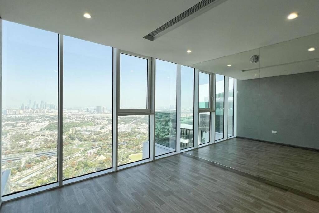 Chic 2 Bed Near Trade Centre With 5 Star Amenities Appartement Dubai Buitenkant foto