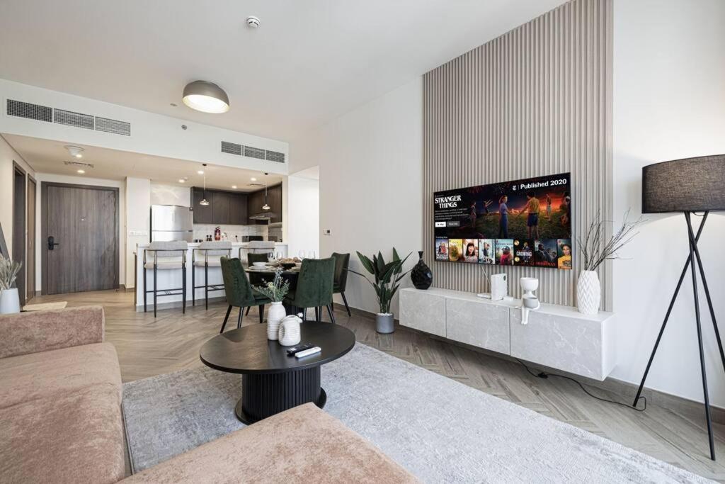 Chic 2 Bed Near Trade Centre With 5 Star Amenities Appartement Dubai Buitenkant foto