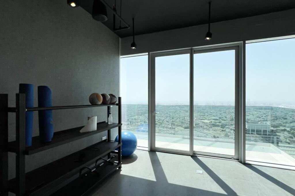 Chic 2 Bed Near Trade Centre With 5 Star Amenities Appartement Dubai Buitenkant foto