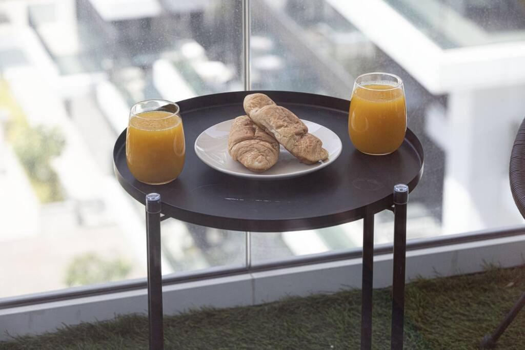 Chic 2 Bed Near Trade Centre With 5 Star Amenities Appartement Dubai Buitenkant foto