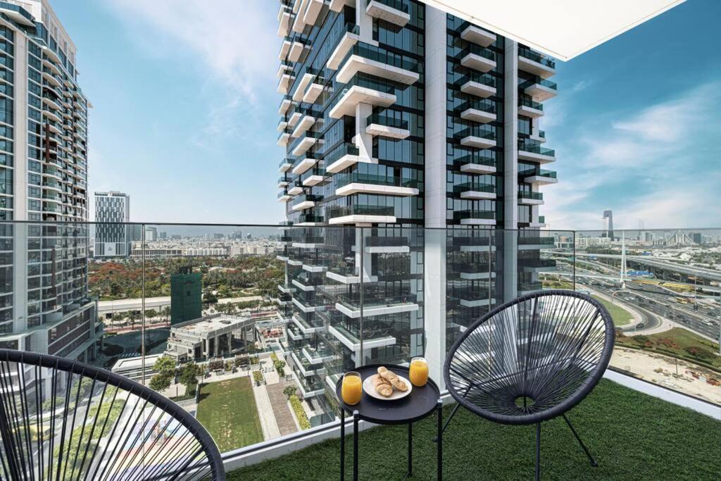 Chic 2 Bed Near Trade Centre With 5 Star Amenities Appartement Dubai Buitenkant foto