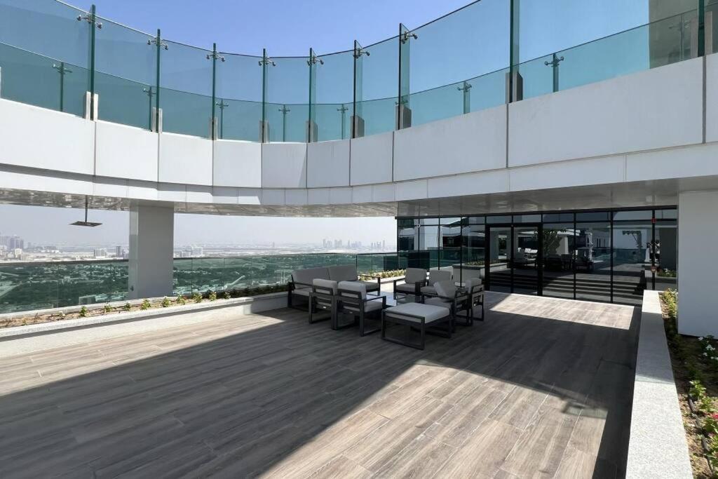 Chic 2 Bed Near Trade Centre With 5 Star Amenities Appartement Dubai Buitenkant foto