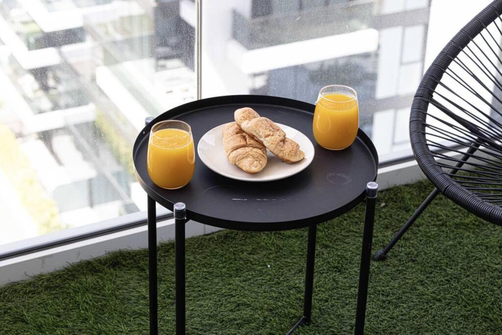 Chic 2 Bed Near Trade Centre With 5 Star Amenities Appartement Dubai Buitenkant foto