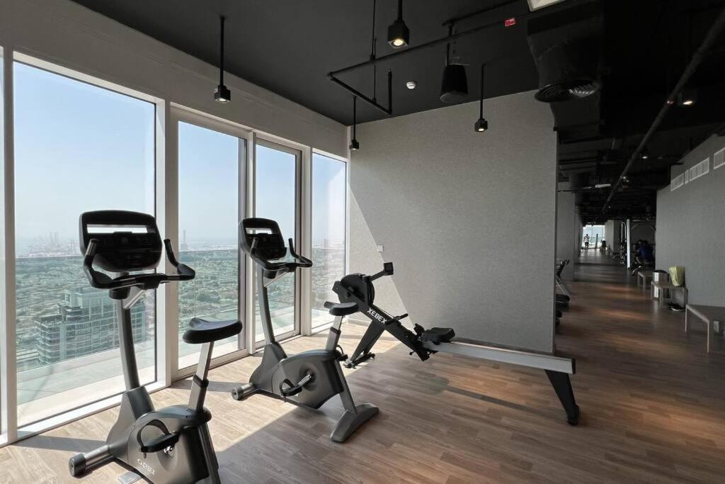 Chic 2 Bed Near Trade Centre With 5 Star Amenities Appartement Dubai Buitenkant foto