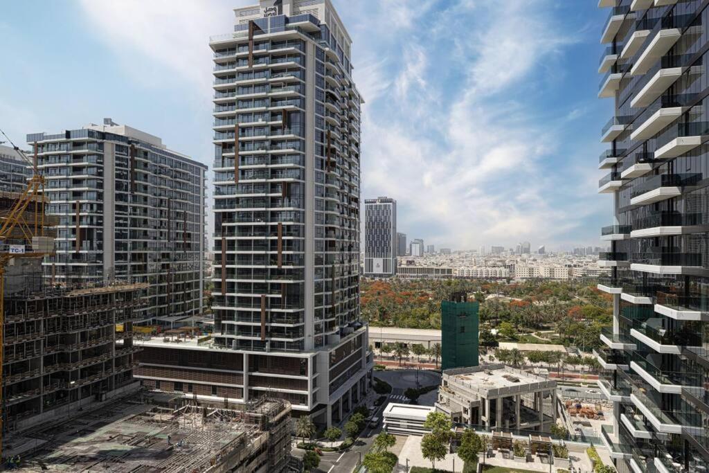 Chic 2 Bed Near Trade Centre With 5 Star Amenities Appartement Dubai Buitenkant foto